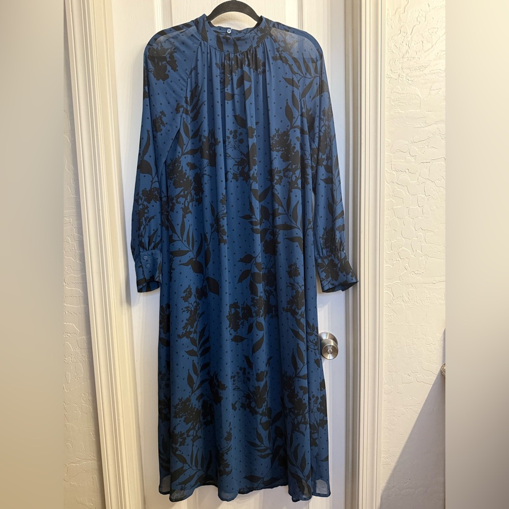 H&M Black/Blue Floral Long Sleeve Lined Dress Size 6
